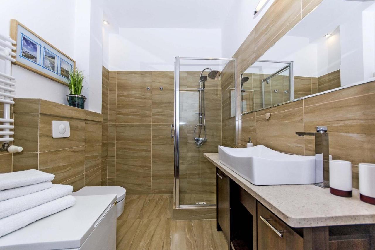 Pirat Rentyear Apartments Gdańsk Extérieur photo